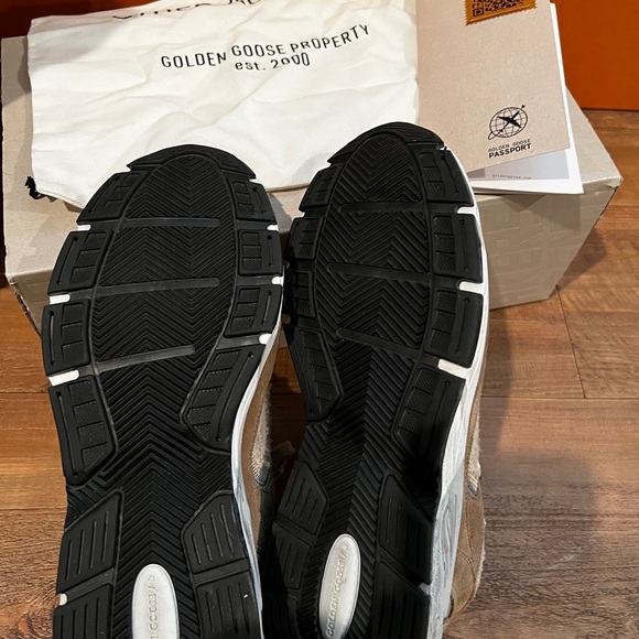 GOLDEN GOOSE RUNNING DAD WOMEN’S SHOES - Picture 3 of 8